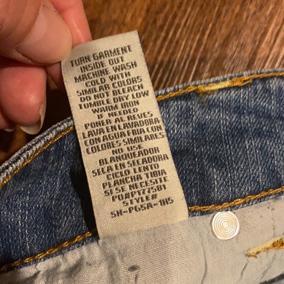 Almost Famous Boyfriend Jeans Medium Wash - Picture 13 of 13